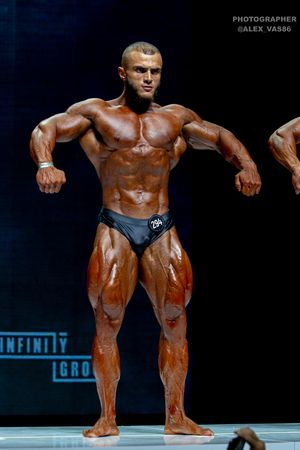 CLASSIC PHYSIQUE 178